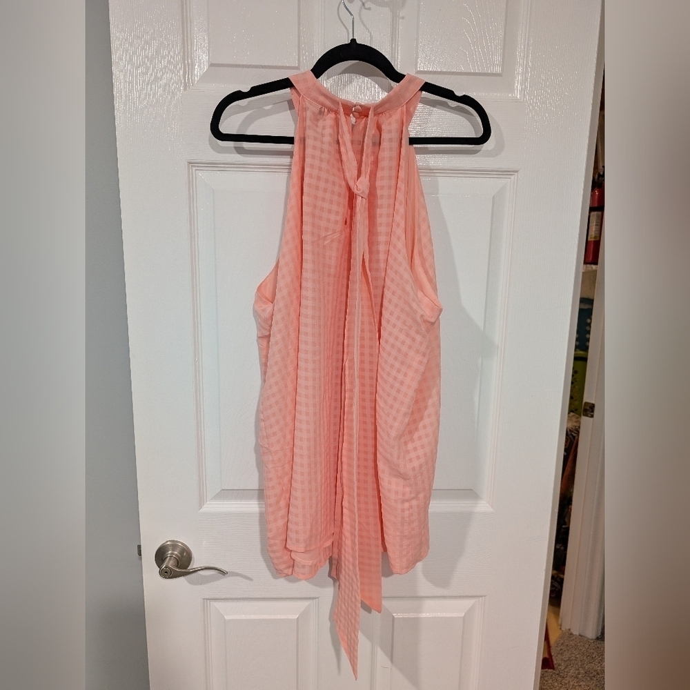 NWT Torrid Impatient Pink Clip Chiffon Mock Neck Halter in Size 3 / 22-24 - Picture 7 of 10
